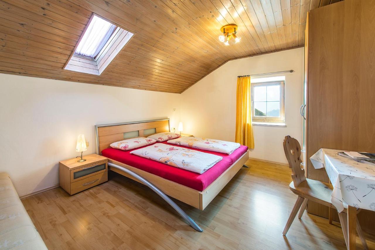 Unterversanthof - Große Ferienwohnung für bis zu 6 Personen Naturns Exterior foto