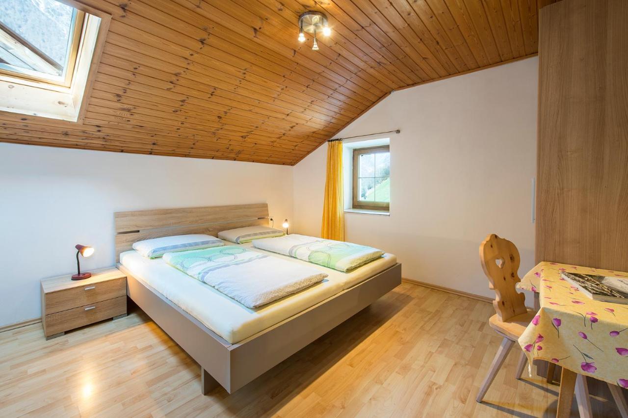 Unterversanthof - Große Ferienwohnung für bis zu 6 Personen Naturns Exterior foto
